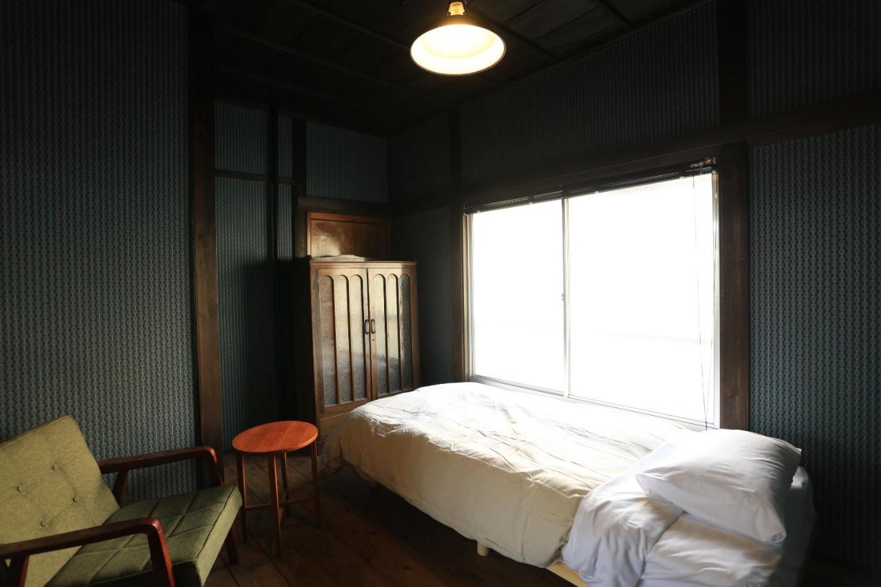 Mojiko Guest House Porto Kitakyushu Esterno foto