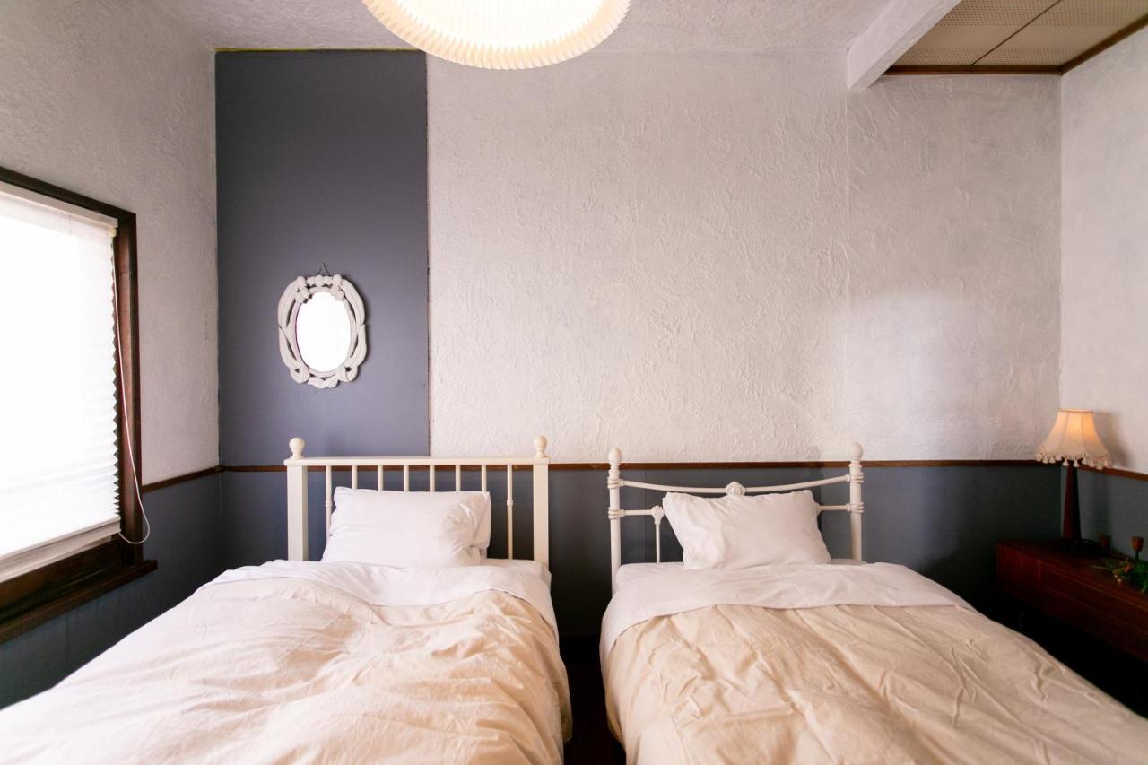 Mojiko Guest House Porto Kitakyushu Esterno foto