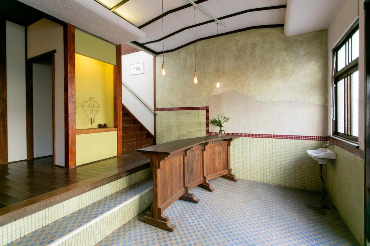 Mojiko Guest House Porto Kitakyushu Esterno foto