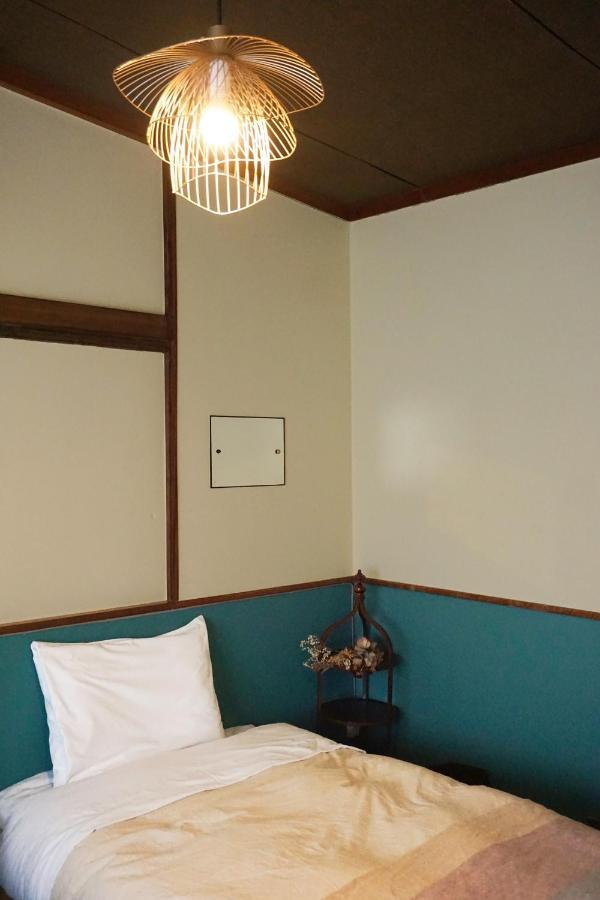 Mojiko Guest House Porto Kitakyushu Esterno foto